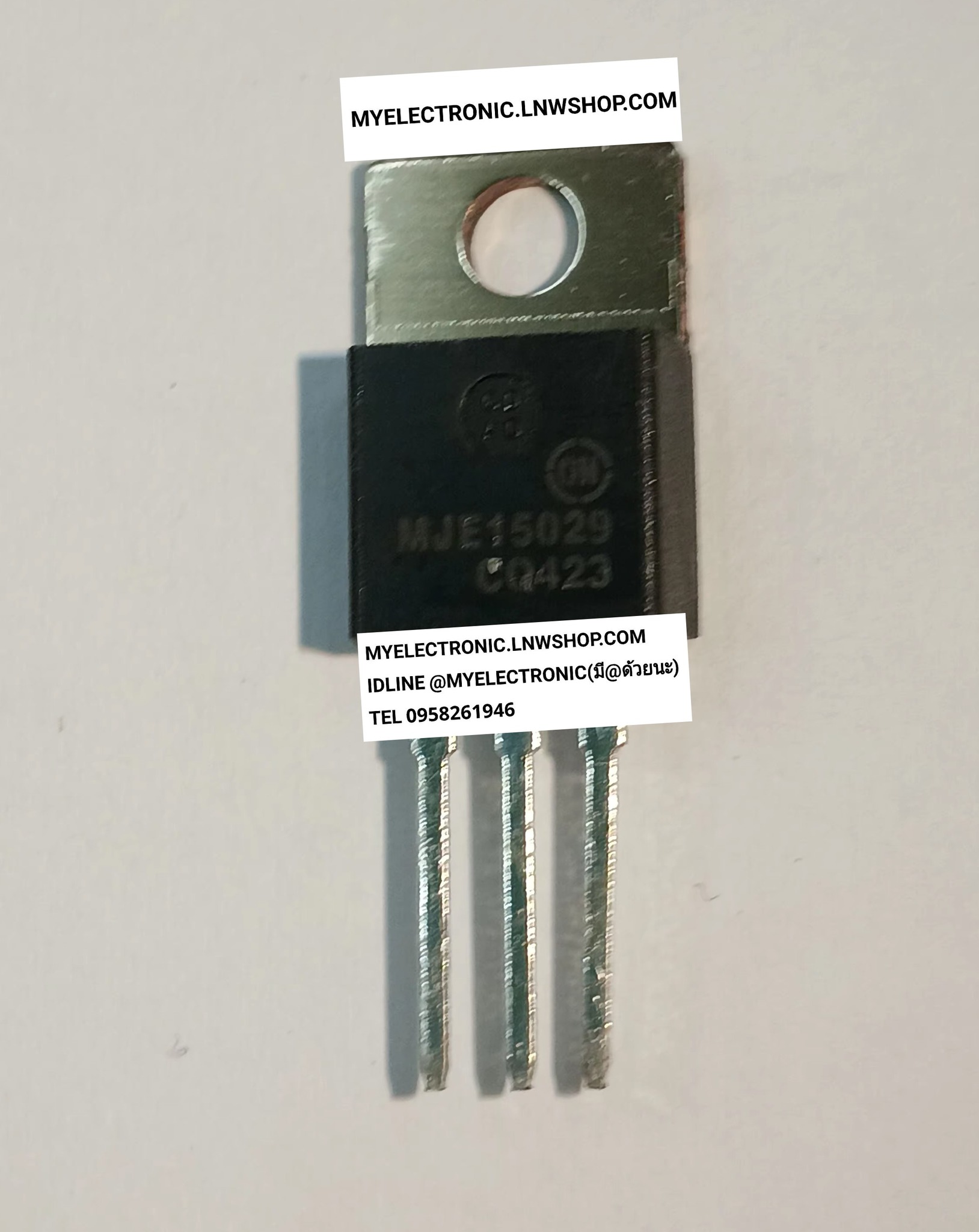 ขาย , MJE15029 , MJ , E15029 ตัวถัง TO-220 ทรานซิสเตอร์ , TRANSISTOR , ยี่ห้อ ON-SEMI CONDUCTOR ราคา ตัวละ . . . หน่วย บาท