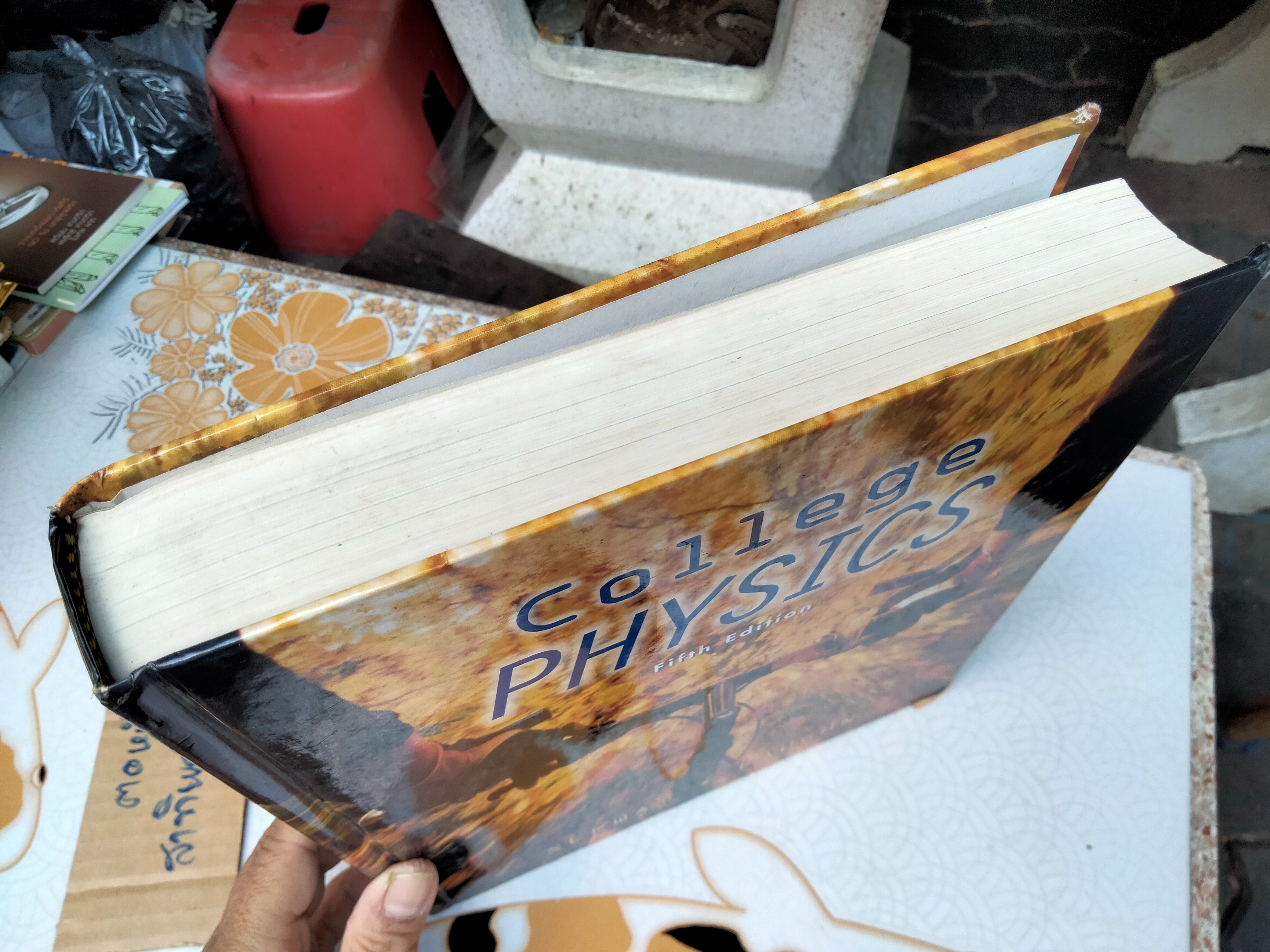 College Physics - Serway , Faughn Textbook 5th editio **สินค้าหมด**