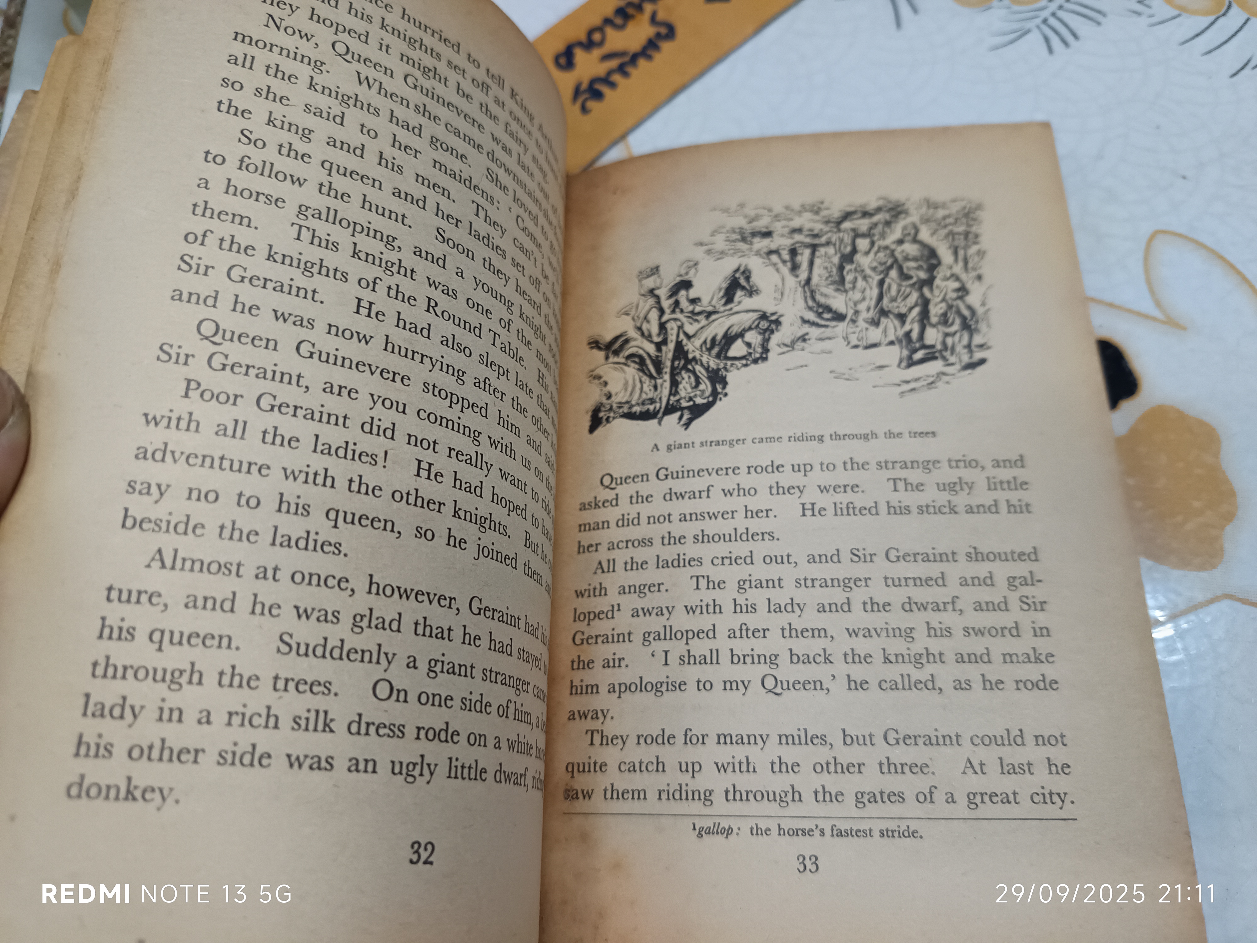 The Knights of the Round Table หนังสือชุด "Dodd's Supplementary Readers" พิมพ์ปี 1976