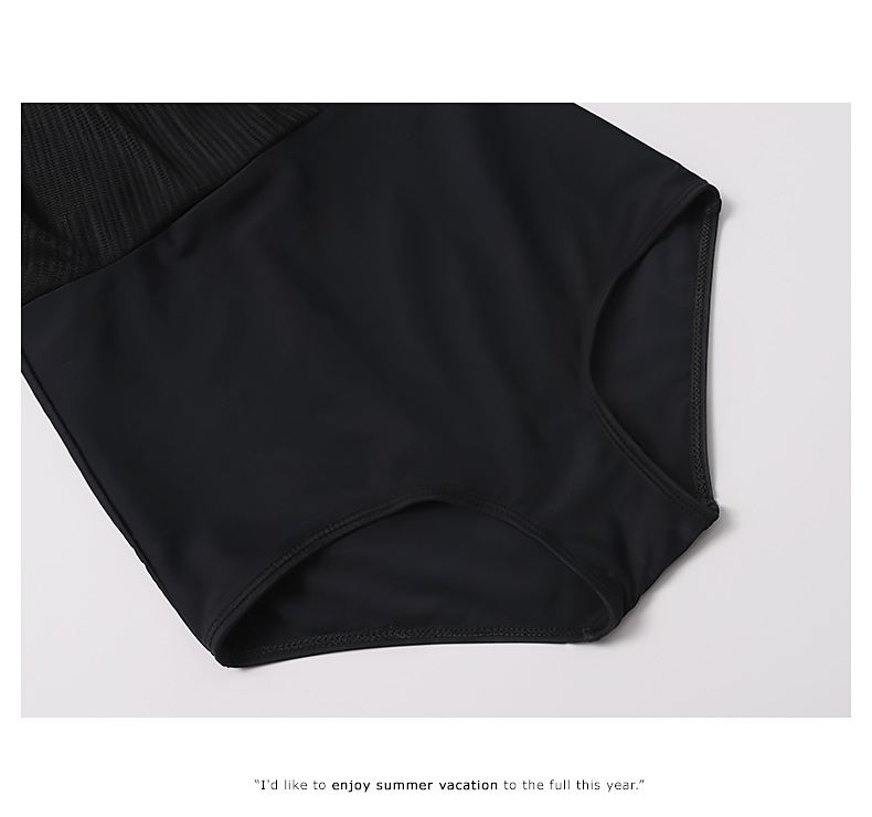 ชุดว่ายน้ำวันพีชพรีออเดอร์ 15-20 วัน(เซ็ต 2 ชิ้น)