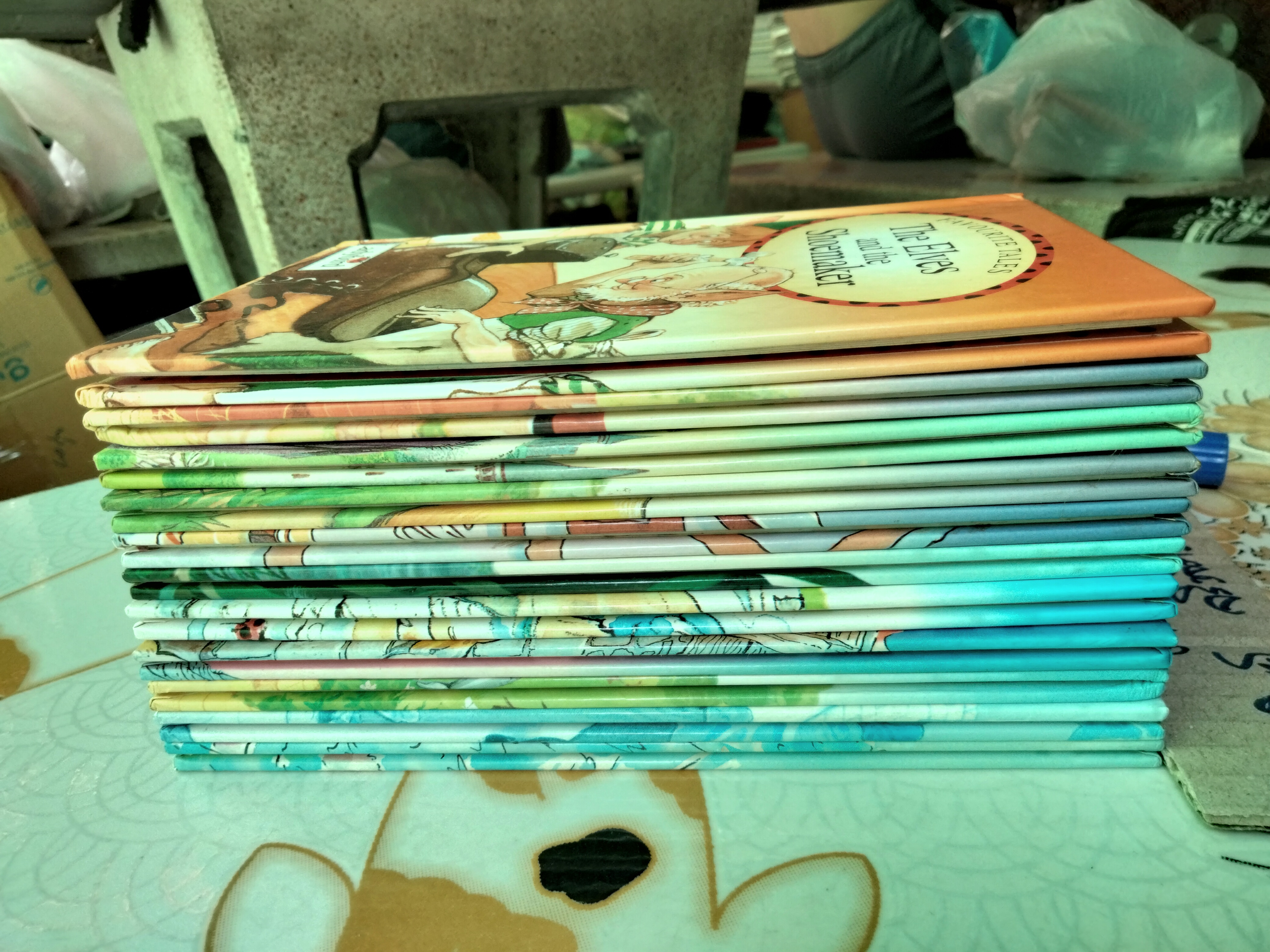 Ladybird Favourite Tales - หนังสือนิทานภาษาอังกฤษสำหรับเด็ก มี 11 เล่ม จาก 33 เล่มชุด **สินค้าหมด**