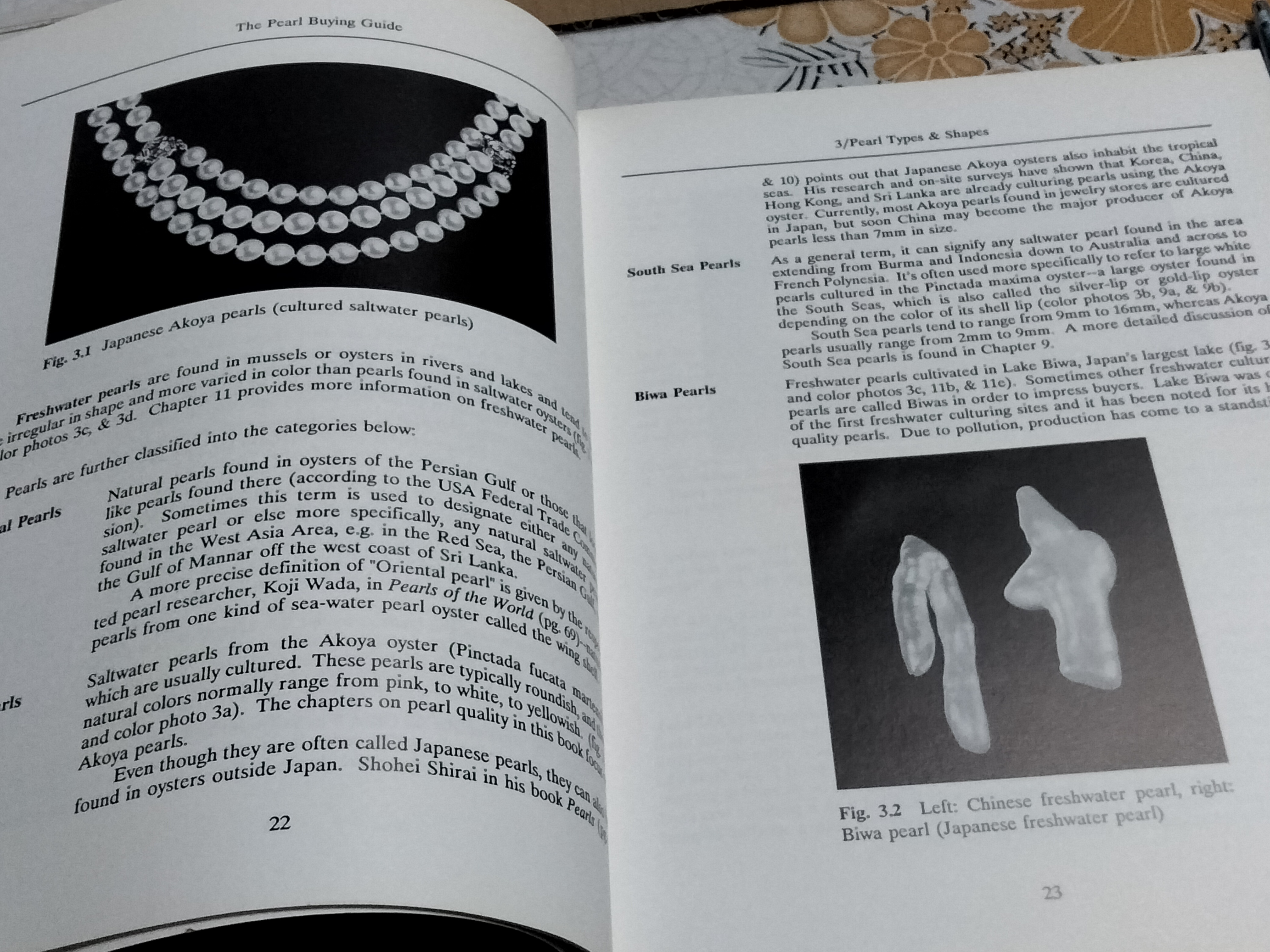 THE PEARL BUYING GUIDE by Renée Newman 2nd Edition