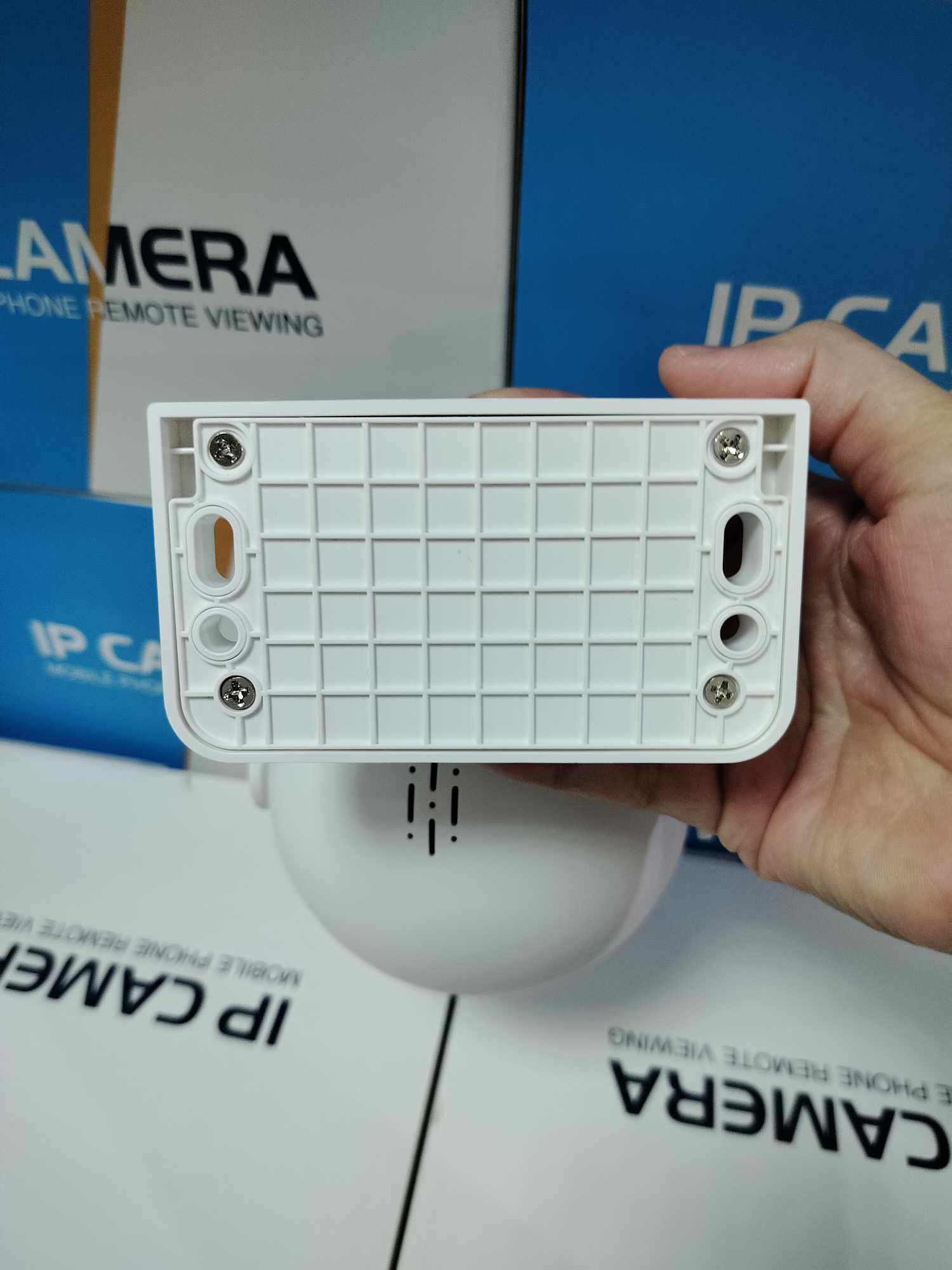 Vstarcam Vstarcam กล้องวงจรปิดภายนอกมีแบตในตัวพร้อมแผงโซล่าเซลล์ รุ่นCB65 คมชัด3ล้าน wifiในตัว ขาว