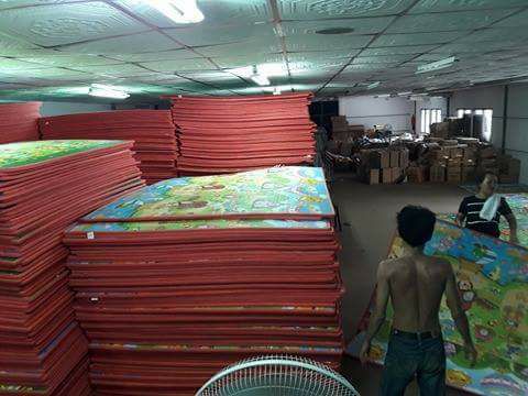 เสื่อรองคลาน