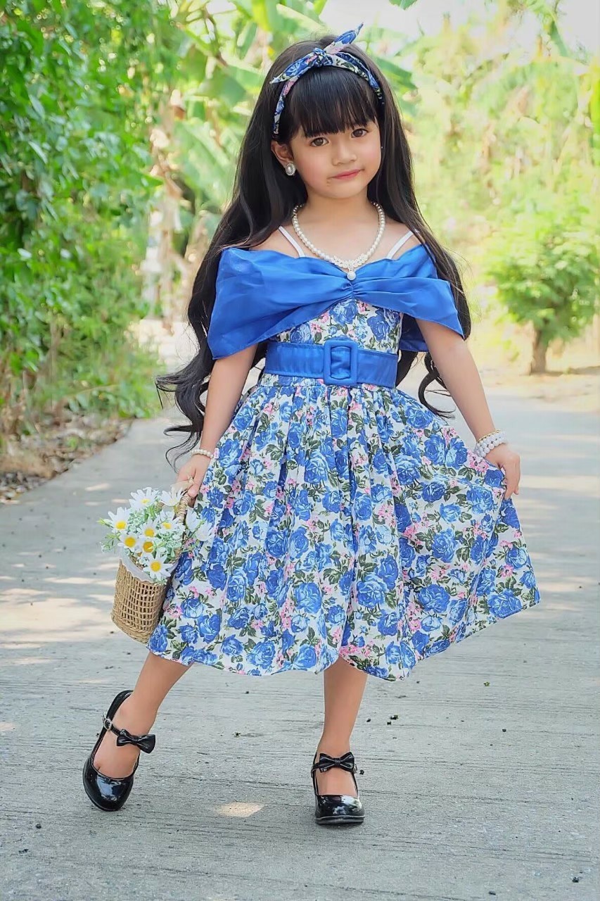 เดรสเด็กย้อนยุค โอบไหล่