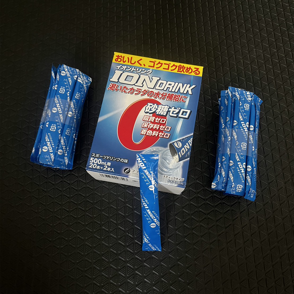 Fine Ion Drink Sports drink flavor (1กล่อง 22 ซอง) จากญี่ปุ่น เครื่องดื่มเกลือแร่ ไอออนวิตามินพลัสเกลือแร่ (Z24)