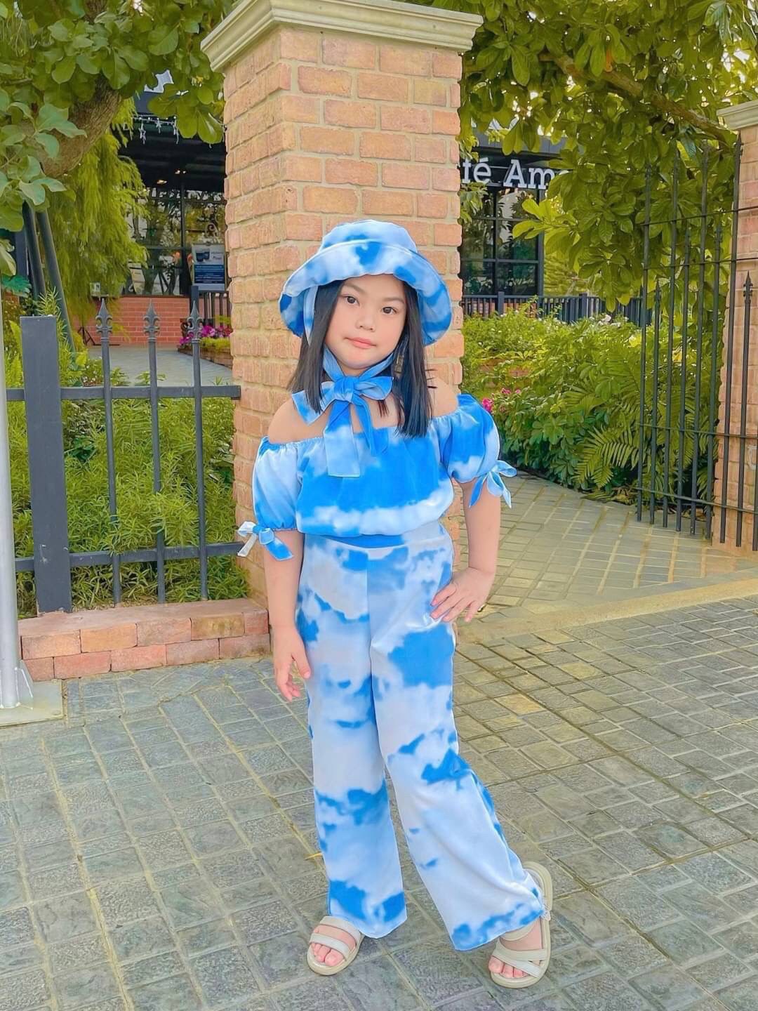 Set เสื้อกับกางเกงขายาว โทนท้องฟ้า