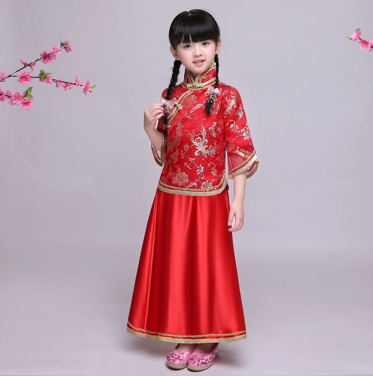 ชุดนักเรียนหญิงสมัยสาธารณรัฐจีน 民国学生服小姐装服 Young Student Girls' Uniforms of Republic of China