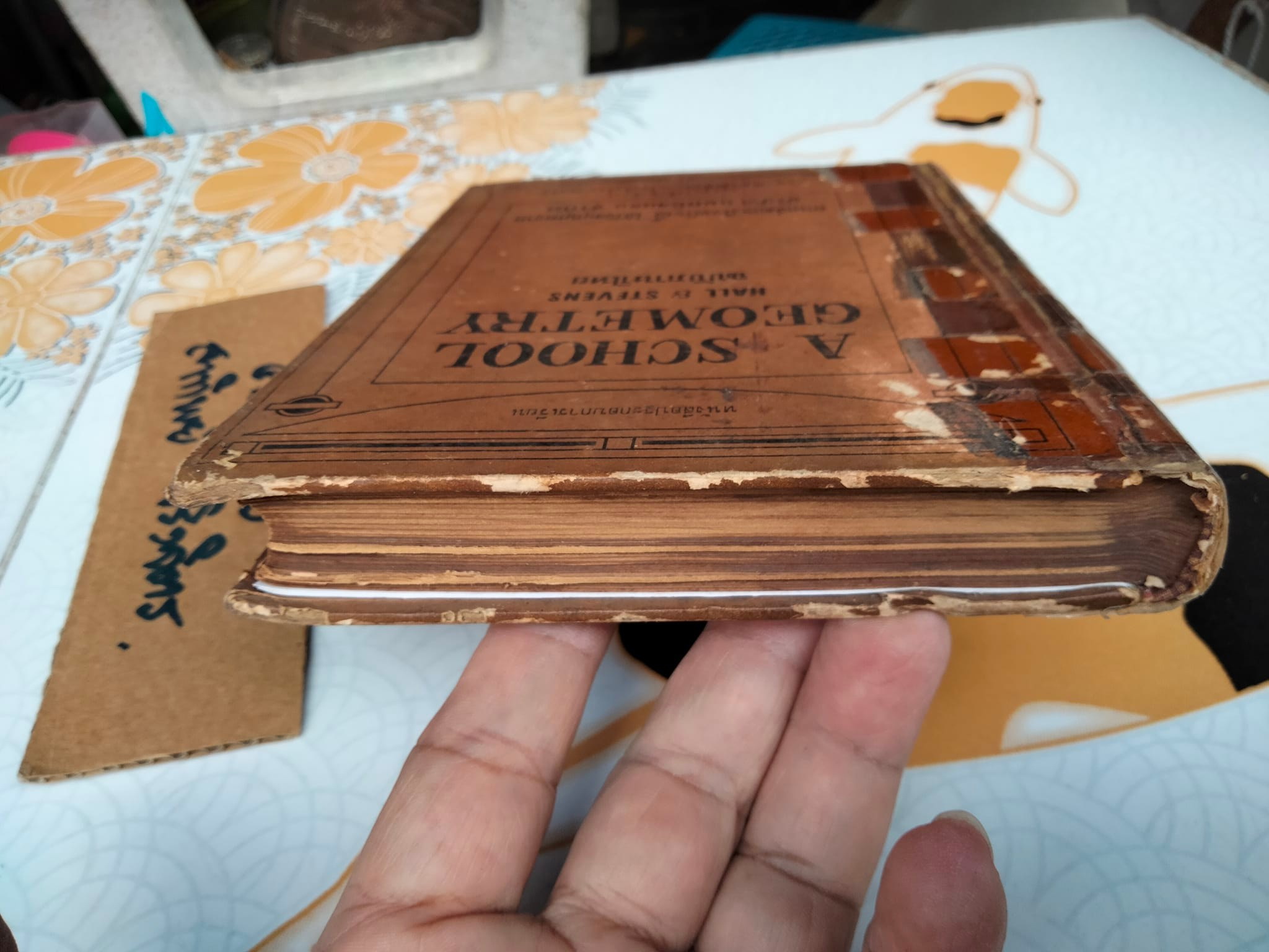 A School Geometry by HALL - STEVENS (ฉบับภาษาไทย) แปลโดย บุญพฤกษ์ จาฏามระ และ คณิต มีสมมนต์ **สินค้าหมด**