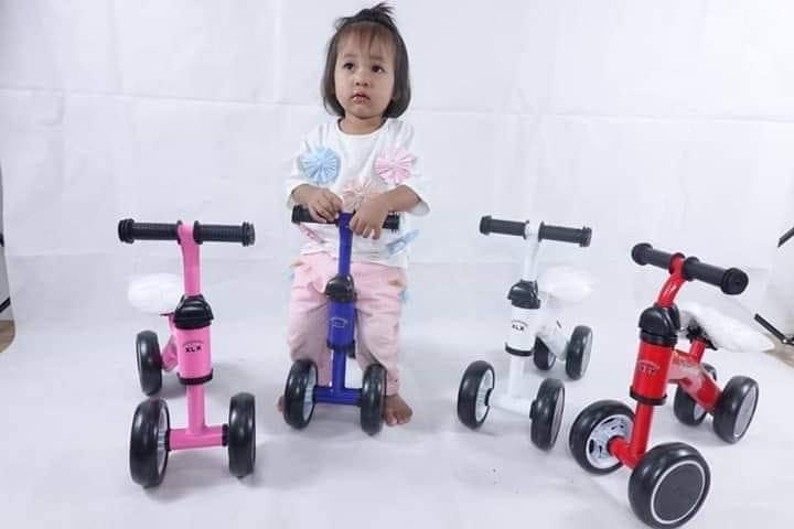 จักรยานขาไถ สำหรับเด็ก