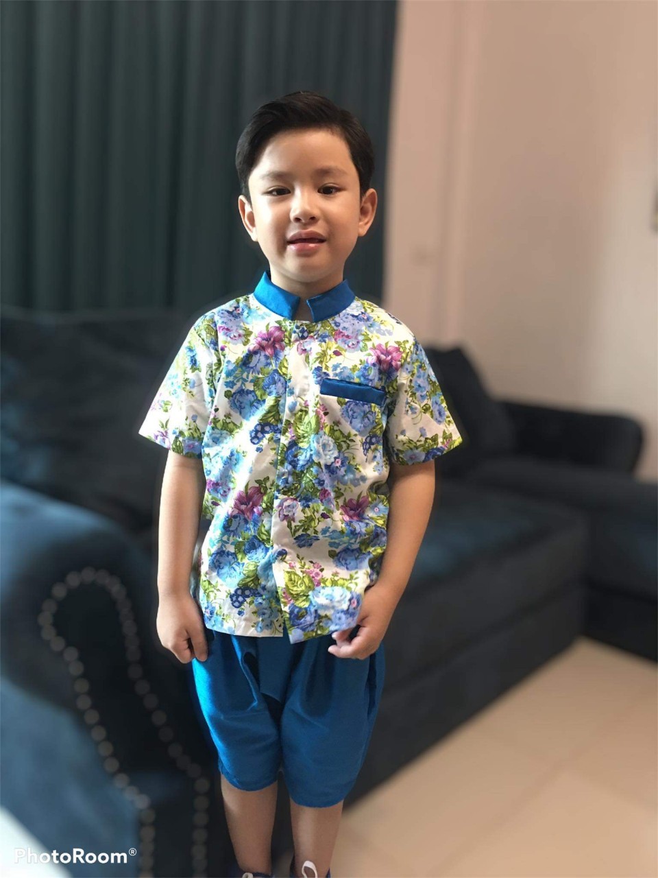 ชุดไทยเด็กชายลายดอกละมุน