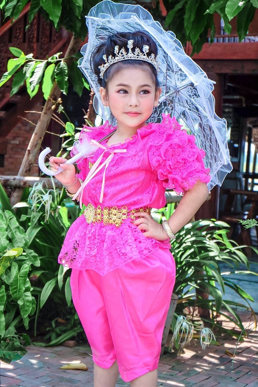 ชุดไทยเด็กหญิงลูกไม้สดใส