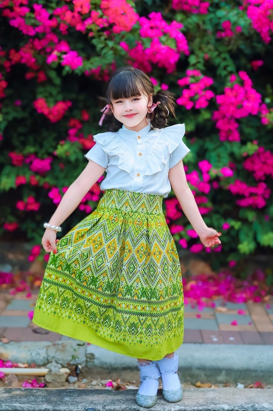ชุดไทยเด็กหญิง setเสื้อกับกระโปรง