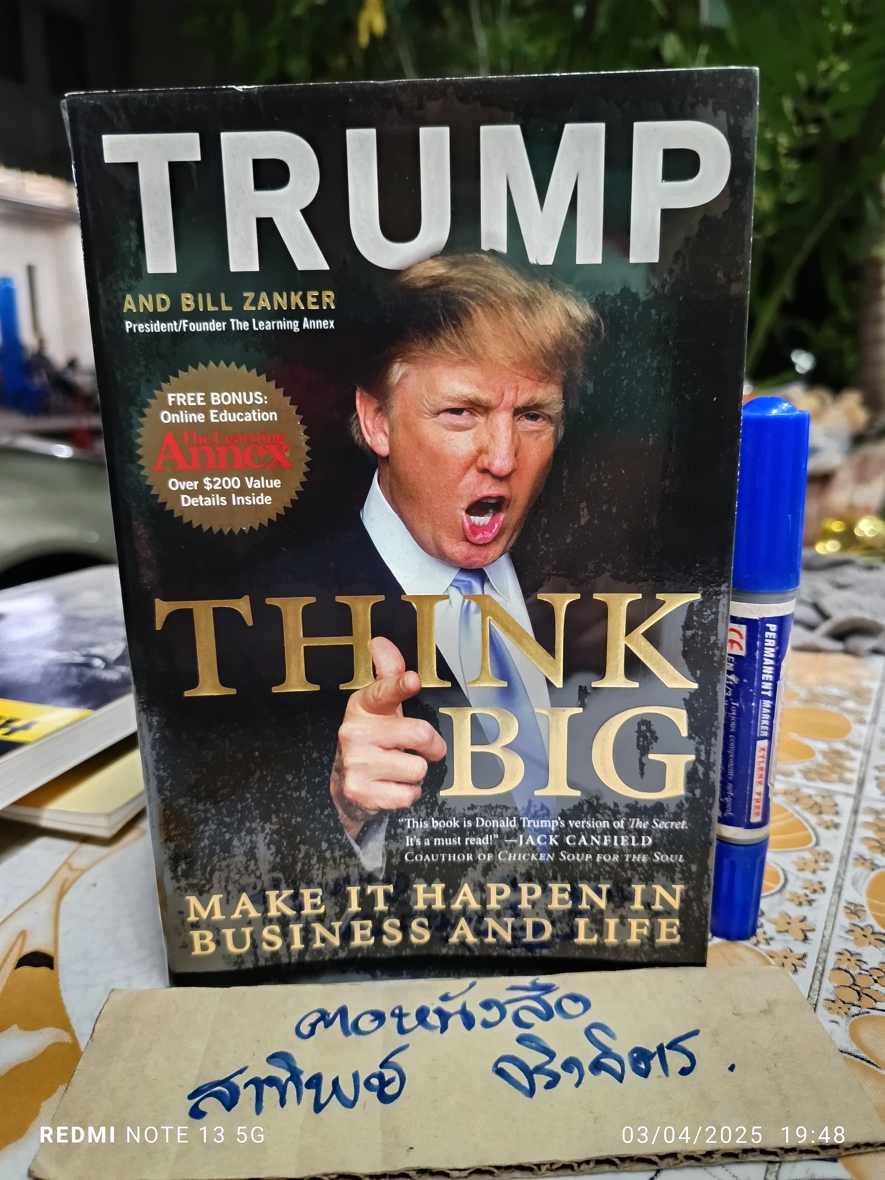Think Big : Make It Happen in Business and Life HarperCollins Publishers Limited, 2008 / Trump and Bill Zanker