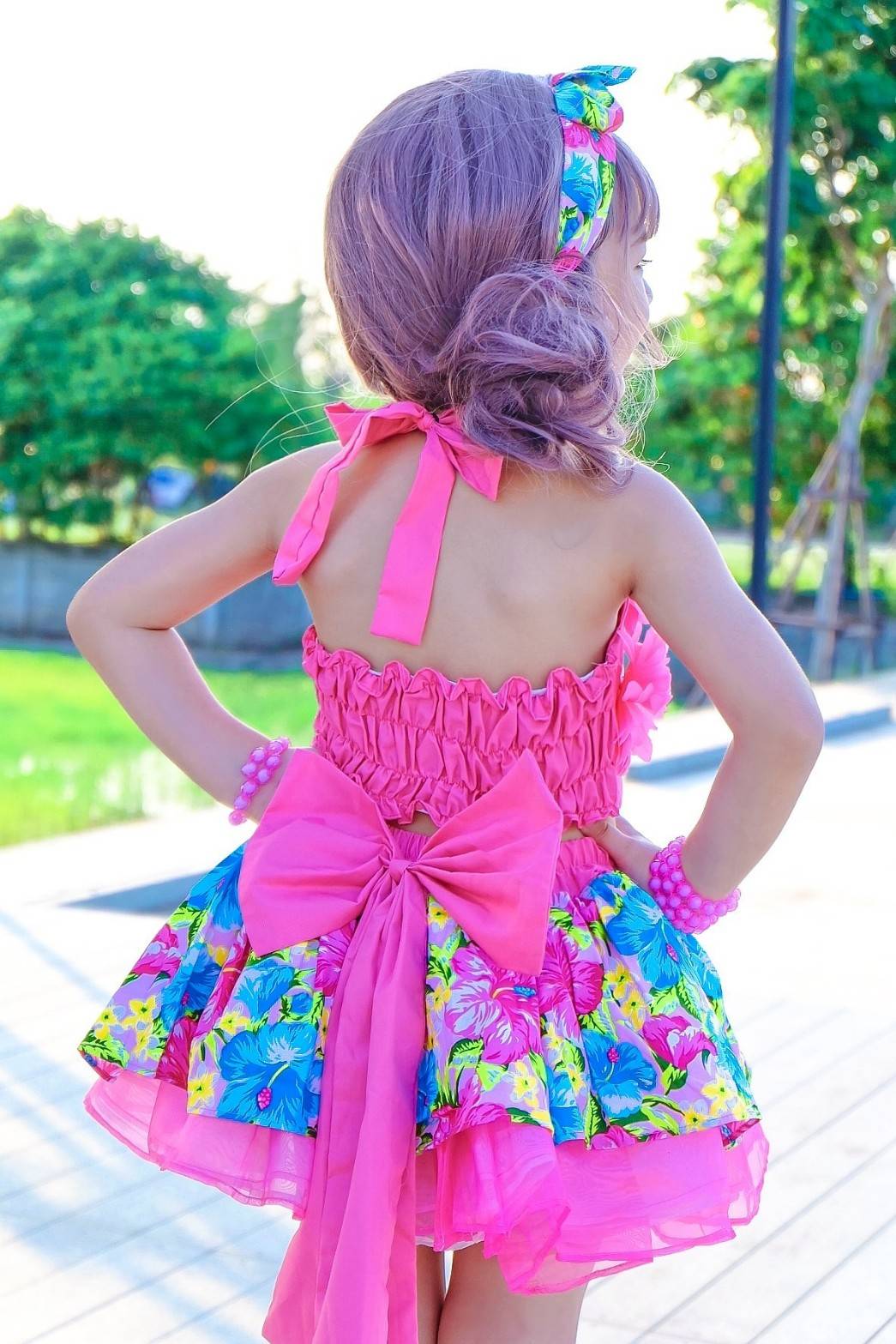 ชุดกระโปรงเด็กหญิง แต่งดอกแจ่มๆ