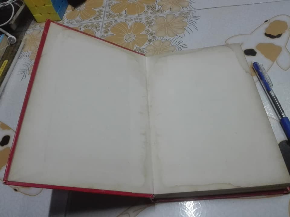 ภูมิหลังวรรณคดี พระอภัยมณี โดย ยศ วัชรเสถียร (หนังสือมีคราบน้ำ)