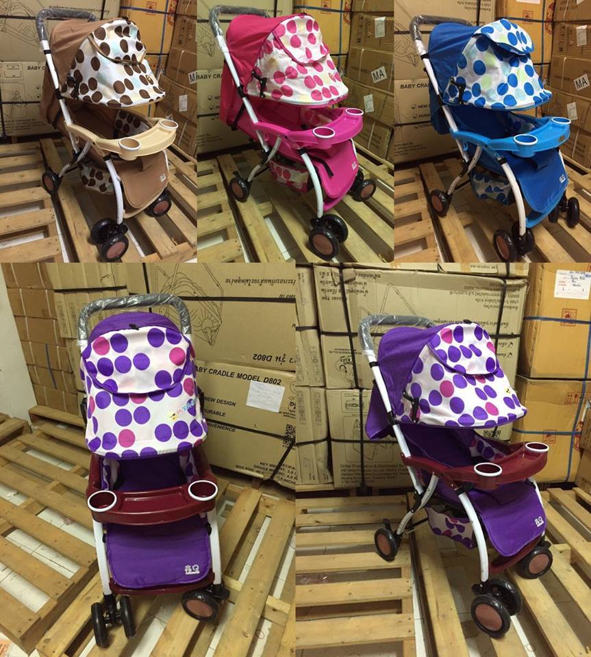 รถเข็นเด็กลายจุด