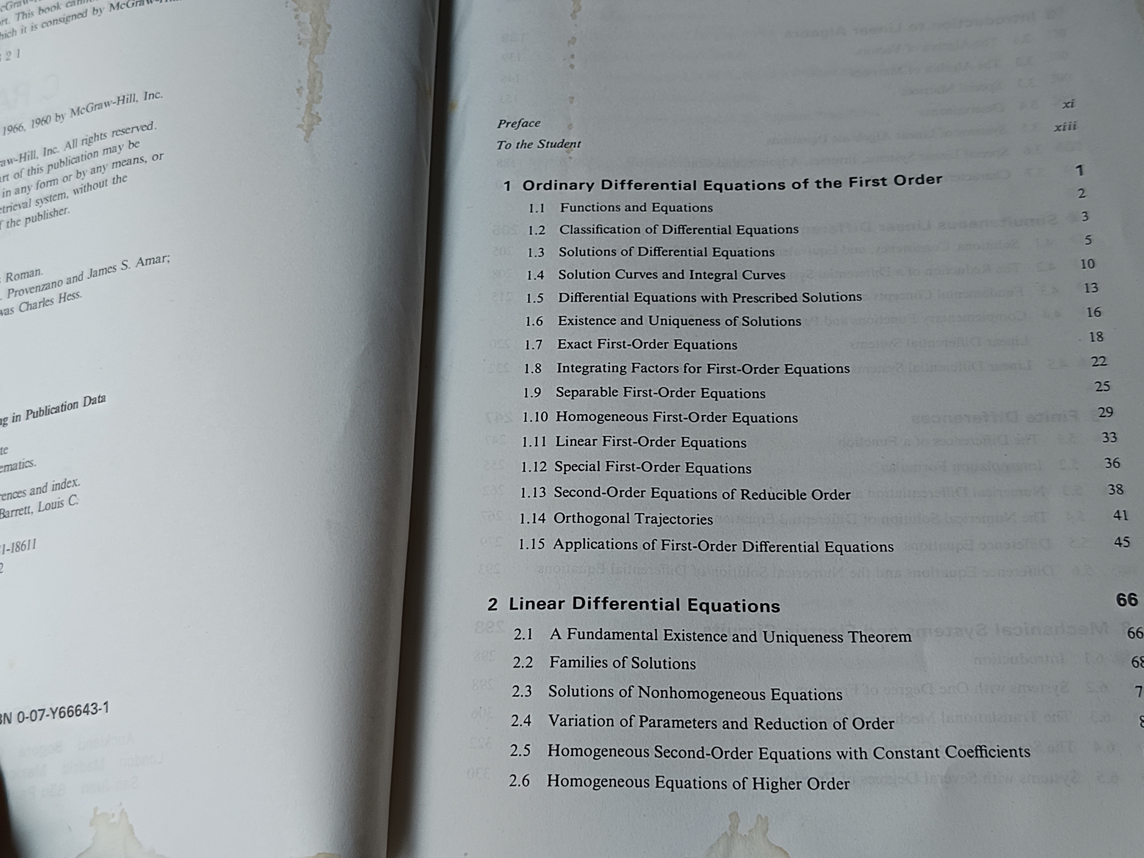 ADVANCED ENGINEERING MATHEMATICS ,5th edition by C. RAY WYLIE LOUIS C. BARRETT **หนังสือมีคราบน้ำช่วงบน (ตามรูป) , มีตำหนิที่สันด้านบน