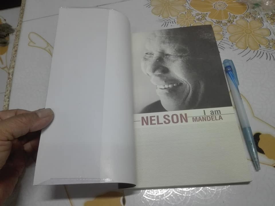 ยอดคนธรรมดา เนลสัน แมนเดลา โดย ทศ คณนาพร และ ธีรวุฒิ ปัญญา **สินค้าหมด**