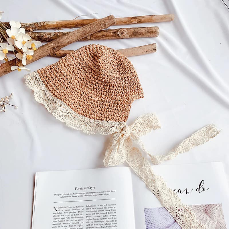 หมวกฟางสาวน้อย