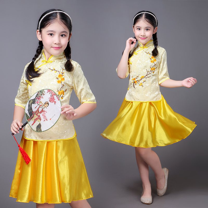 ชุดเสื้อกระโปรง แต่งกายเด็กสาวชาวจีน สมัยสาธารณรัฐ 古装女童中国风民国小姐 Chinese Girls Costumes of the Republic of China