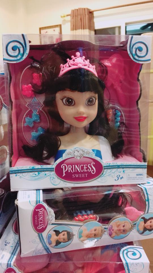 ตุ๊กตาเจ้าหญิงลูกตาแก้ว