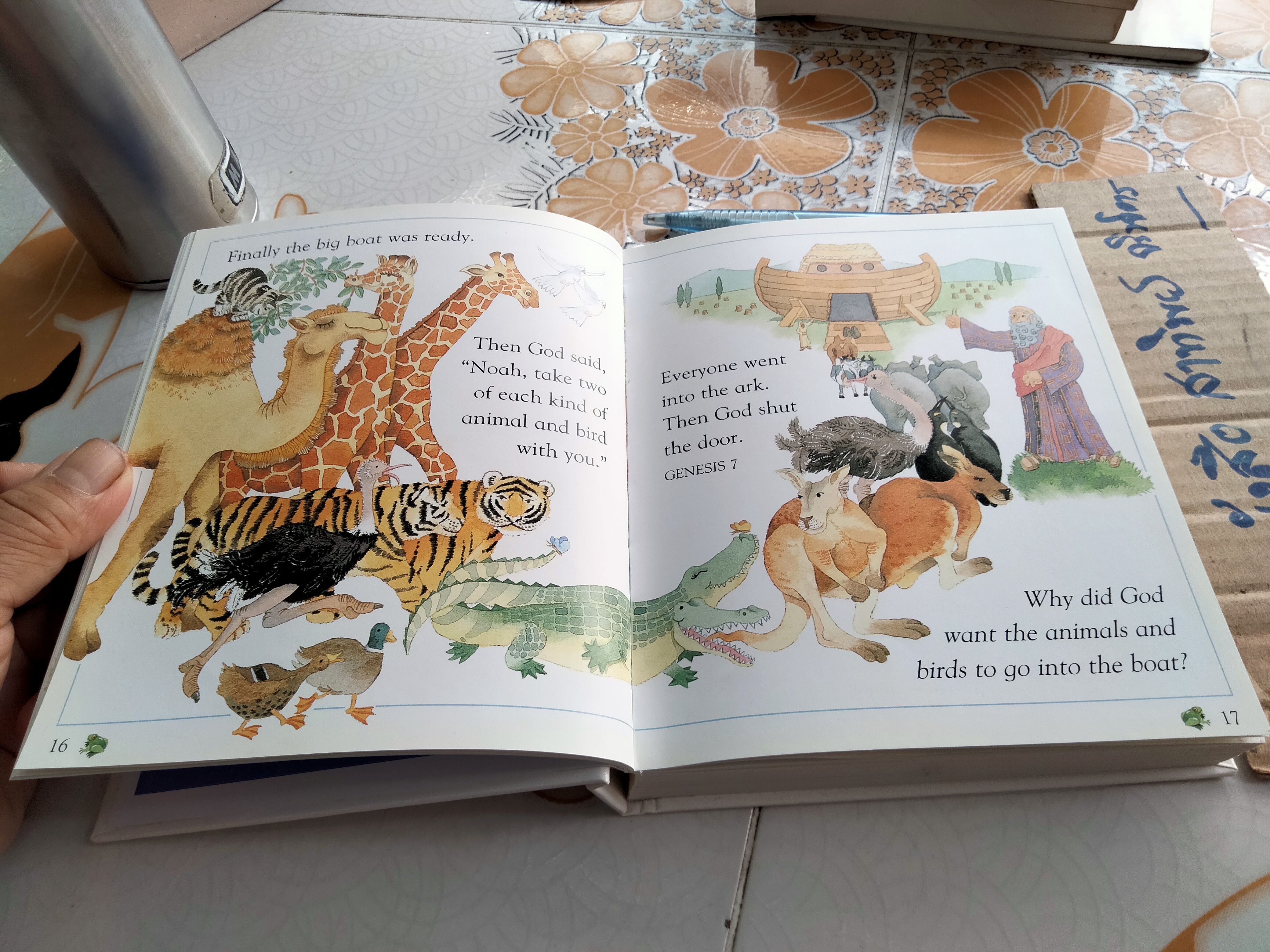 A Child's First Bible - Kenneth N.Taylor **สินค้าหมด**