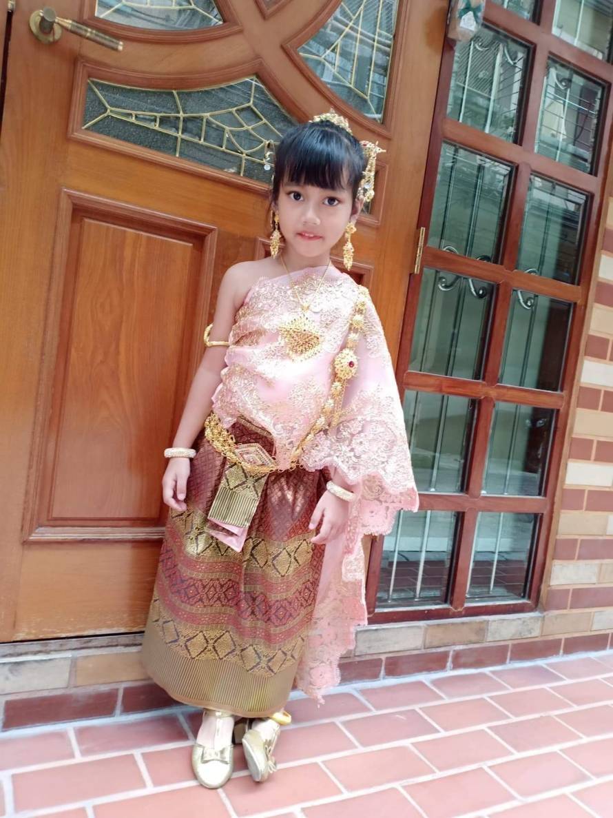 ชุดไทยเด็ก สไบลูกไม้