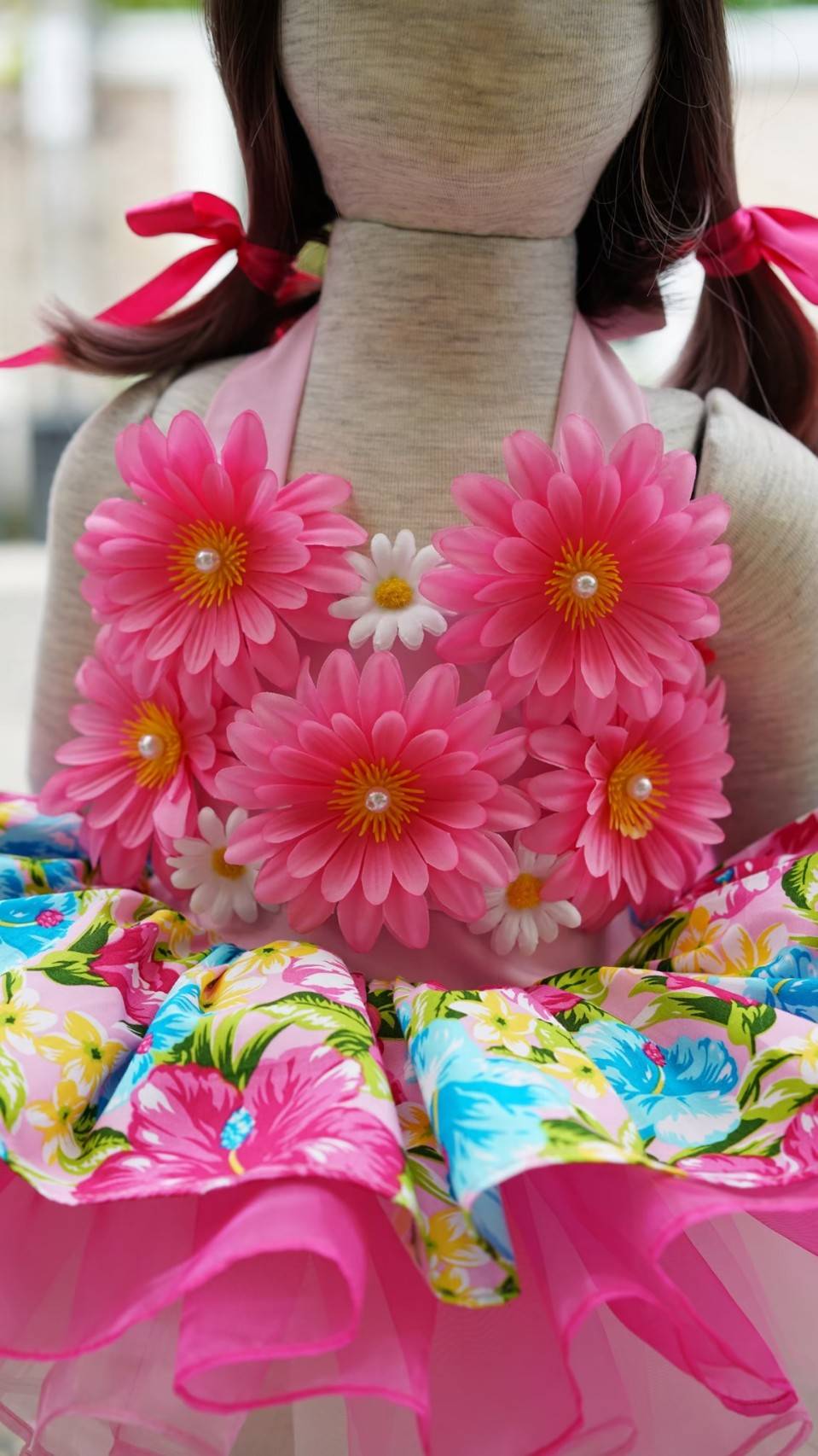 ชุดกระโปรงเด็กหญิง แต่งดอกแจ่มๆ