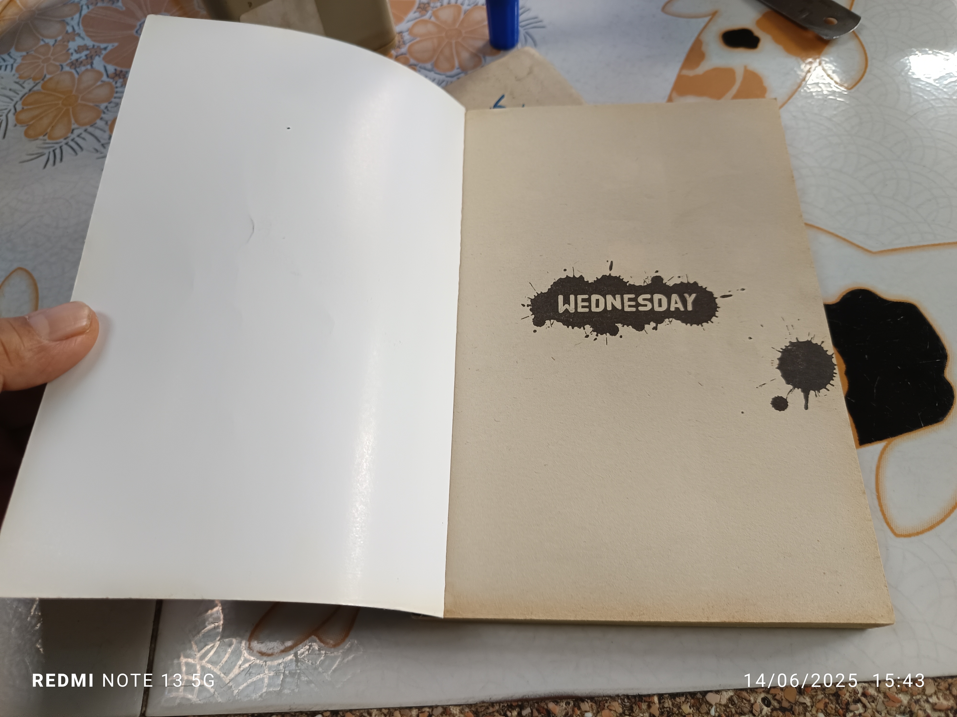 Wednesday- ตีตั๋วไปตาย Theater / หนังสือการ์ตูน ชุด 7 วันจองเวร โดย ภาคินัย