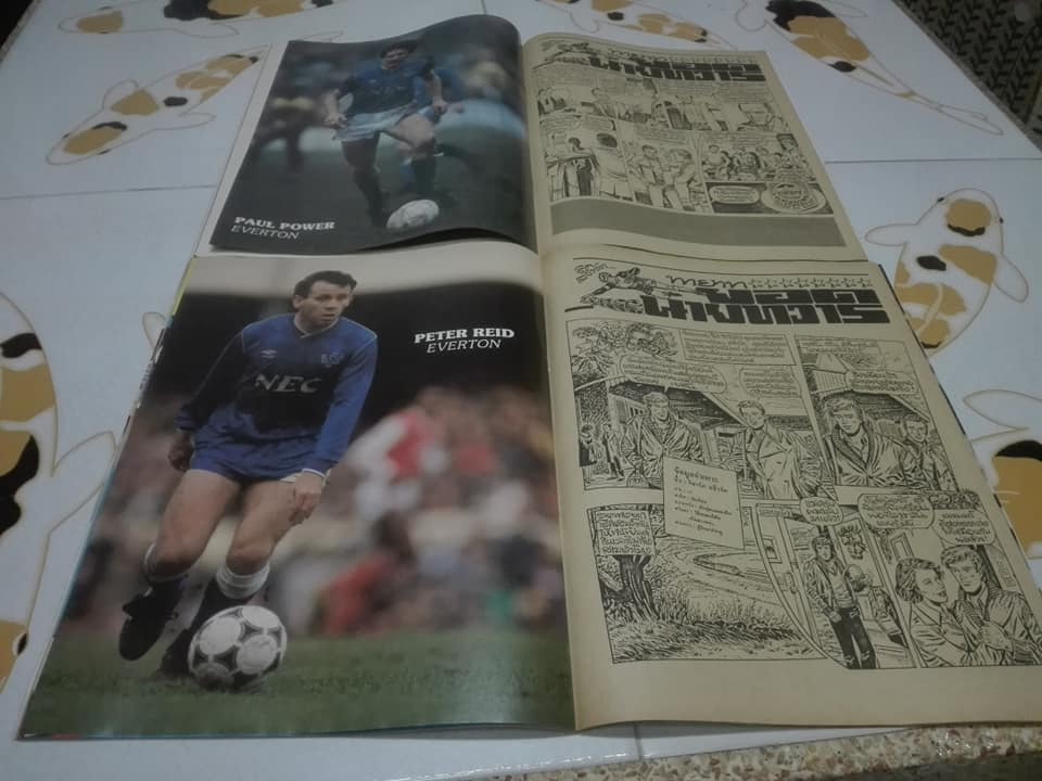 สตาร์ ซอคเก้อร์ ฉบับที่ 488 (12-18 มี.ค. 2530) - ฉบับที่ 497 (14-20 พ.ค.2530) รวม 10 เล่ม - ขายรวมไม่แยก **สินค้าหมด**