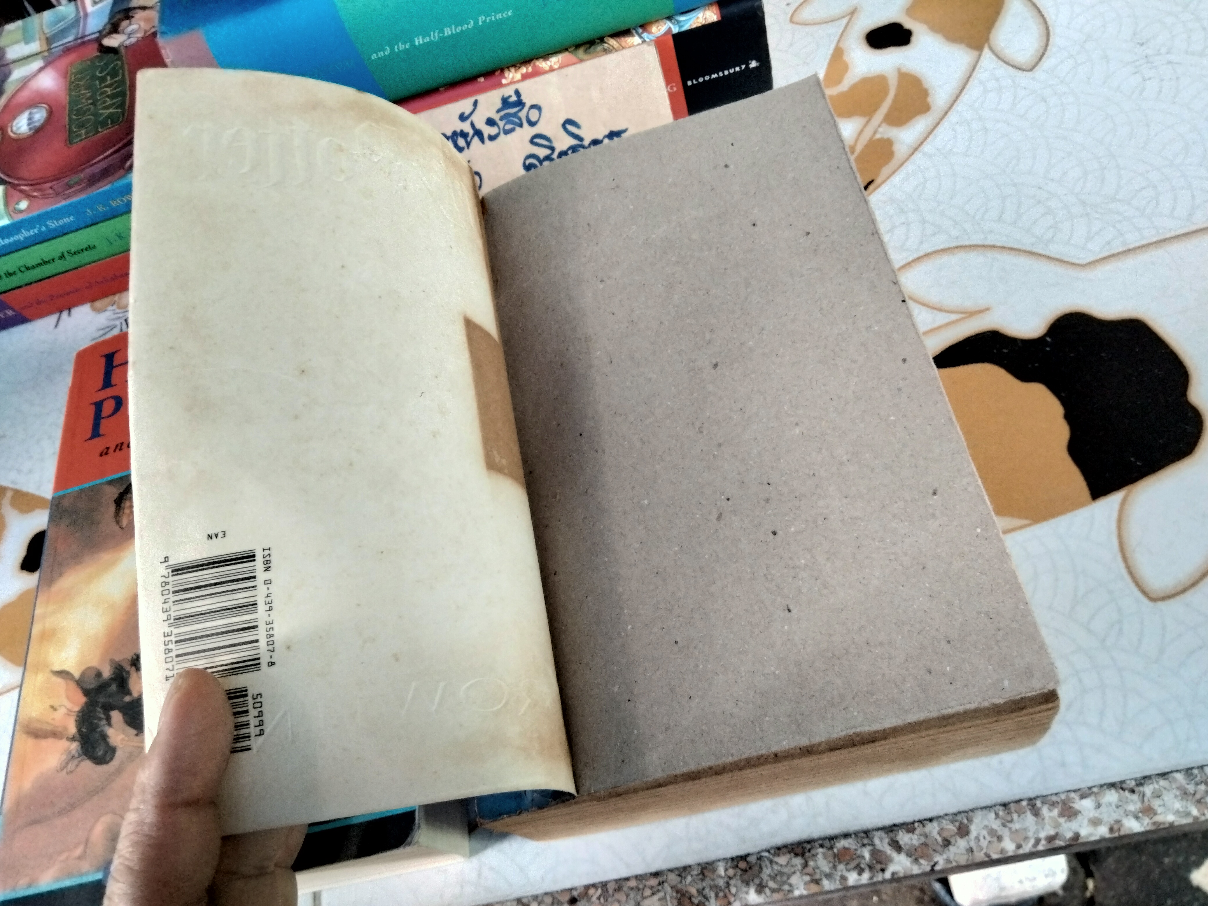 HARRY POTTER ฉบับภาษาอังกฤษ รวม 7 เล่ม (หนังสือมือสอง) **สินค้าหมด**