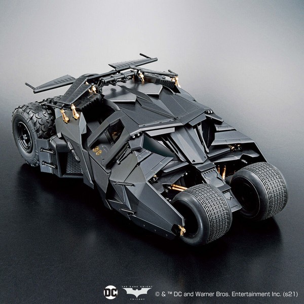 BATMOBILE (BATMAN BEGINS VER.)