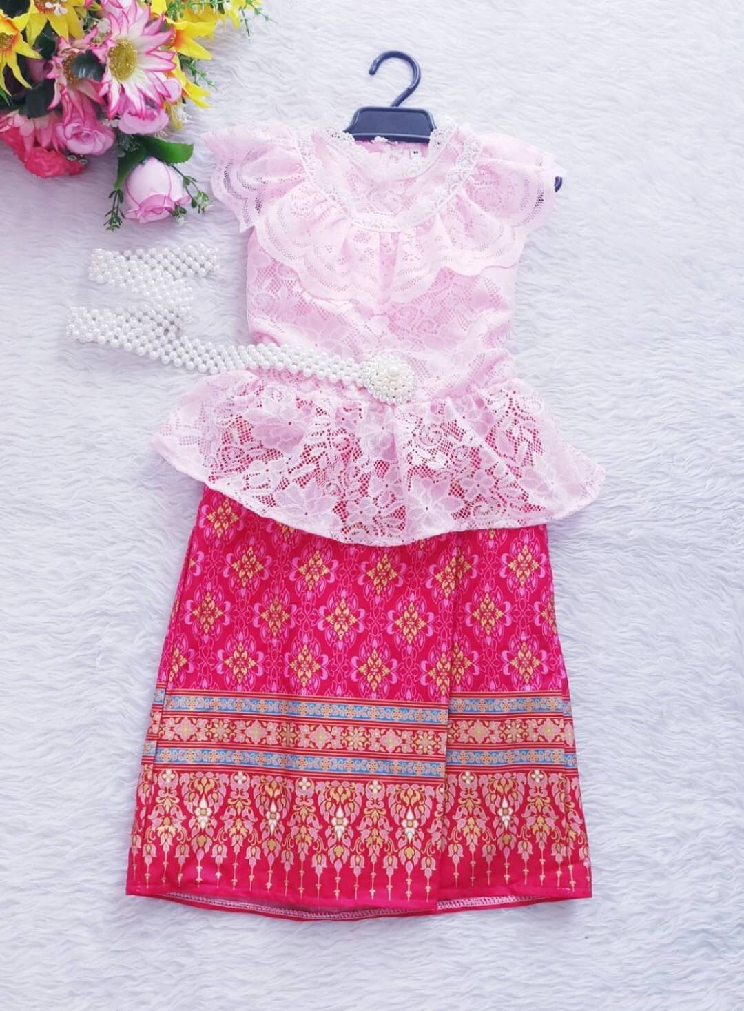 ชุดผ้าไทยเด็กหญิง