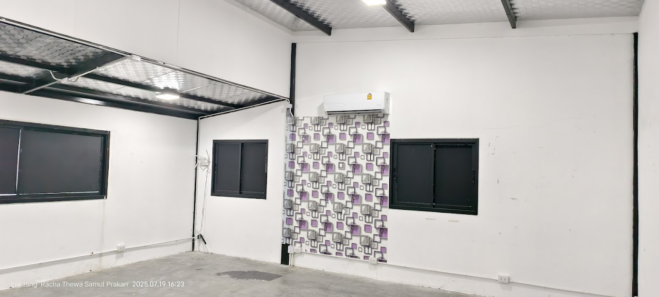 โกดังกิ่งแก้วซอย37ให้เช่า