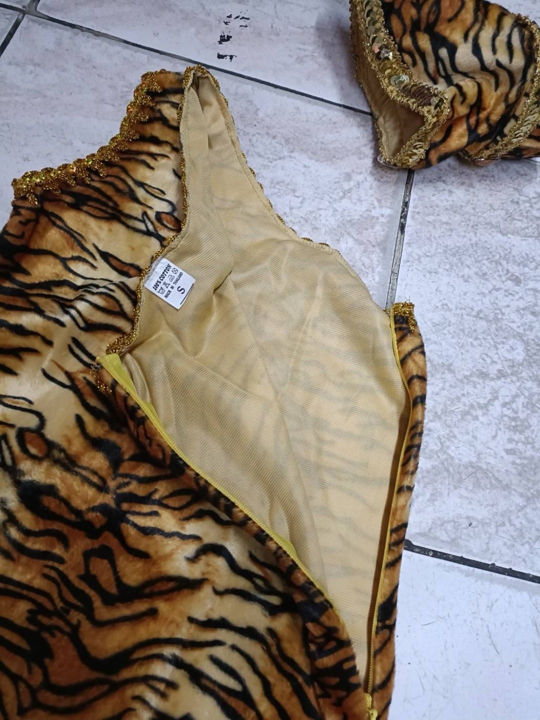 ชุดแฟนซีเด็ก สุดสาคร