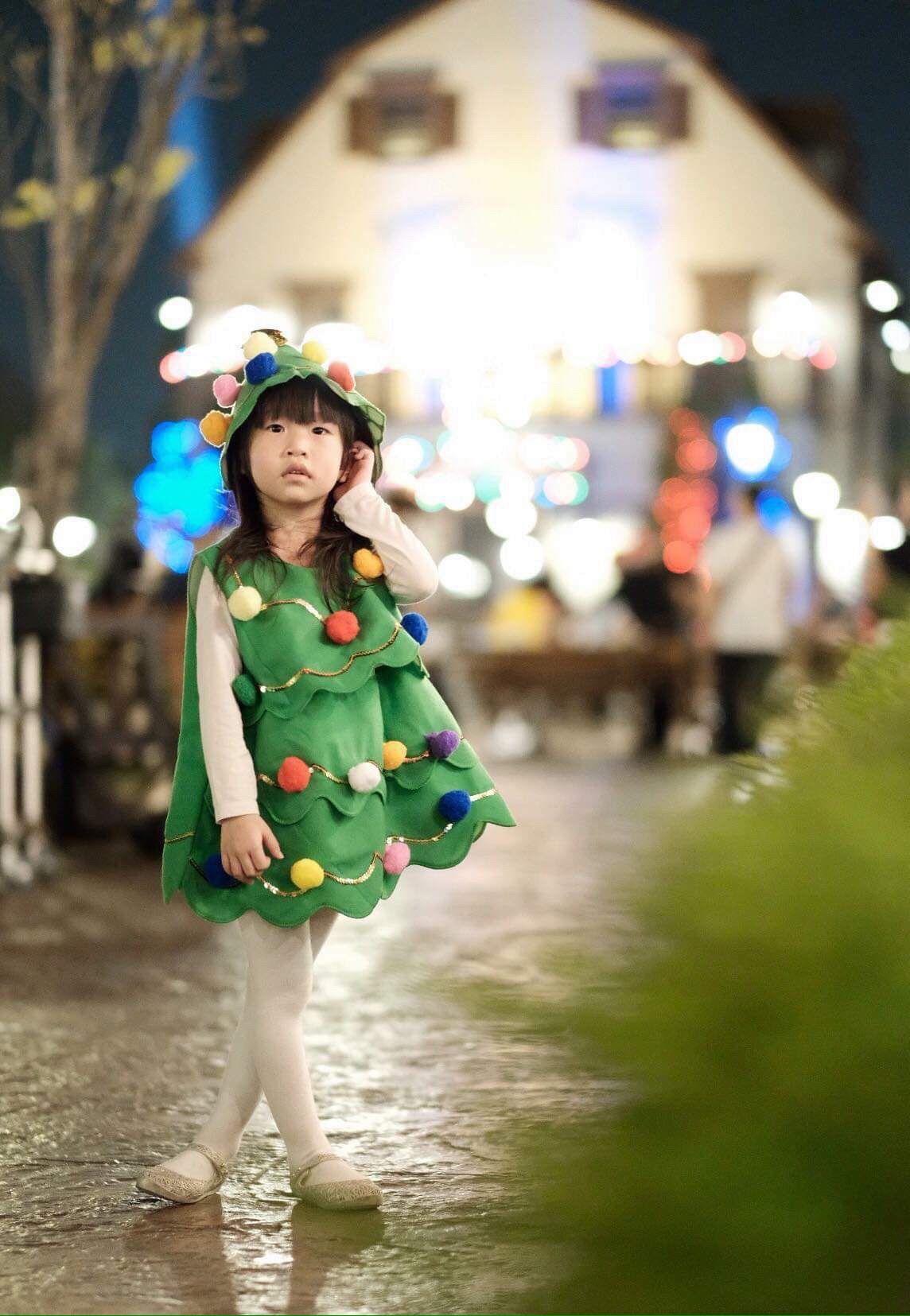 ชุดเด็กต้นคริสมาสต์