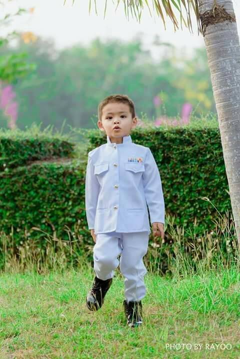 ชุดเด็ก ข้าราชการชาย