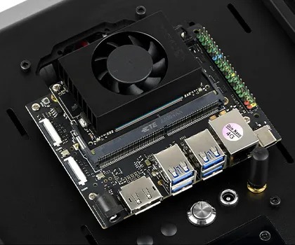 Waveshare Flexible and Expandable 6x4 Offroad, with Optional Rails and ESP32 Slave Computer, 6 Wheel 4WD Mobile Robot