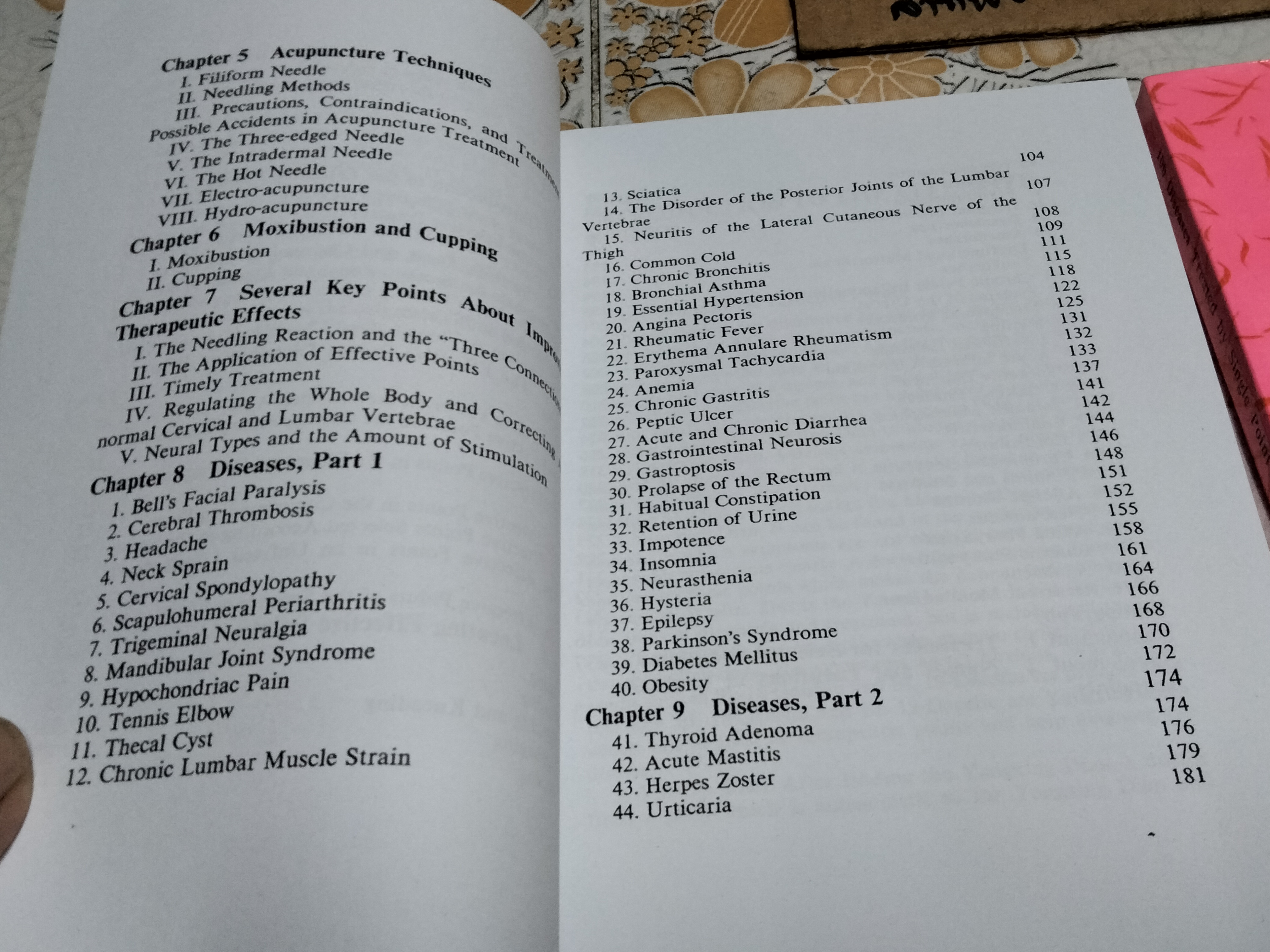 หนังสือเกี่ยวกับการแพทย์แผนจีน- การฝังเข็ม (ภาษาอังกฤษ /ฉบับถ่ายเอกสาร) Effective Points Therapy of Acupuncture , Mao Qunhui + 100 Diseases Treated by Single Point of Acupuncture and Moxibustion , Chen Decheng **สินค้าหมด**