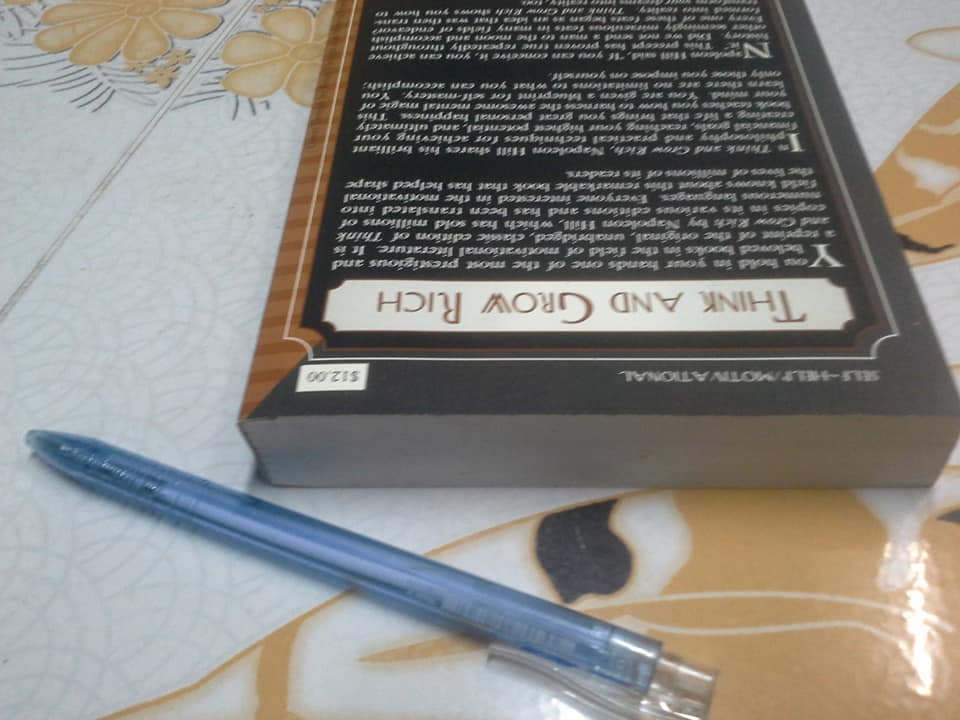 หนังสือภาษาอังกฤษ THINK AND GROW RICH (Original Unabridged Version) - NAPOLEON HILL, forward by Melvin Powers.**สินค้าหมด**