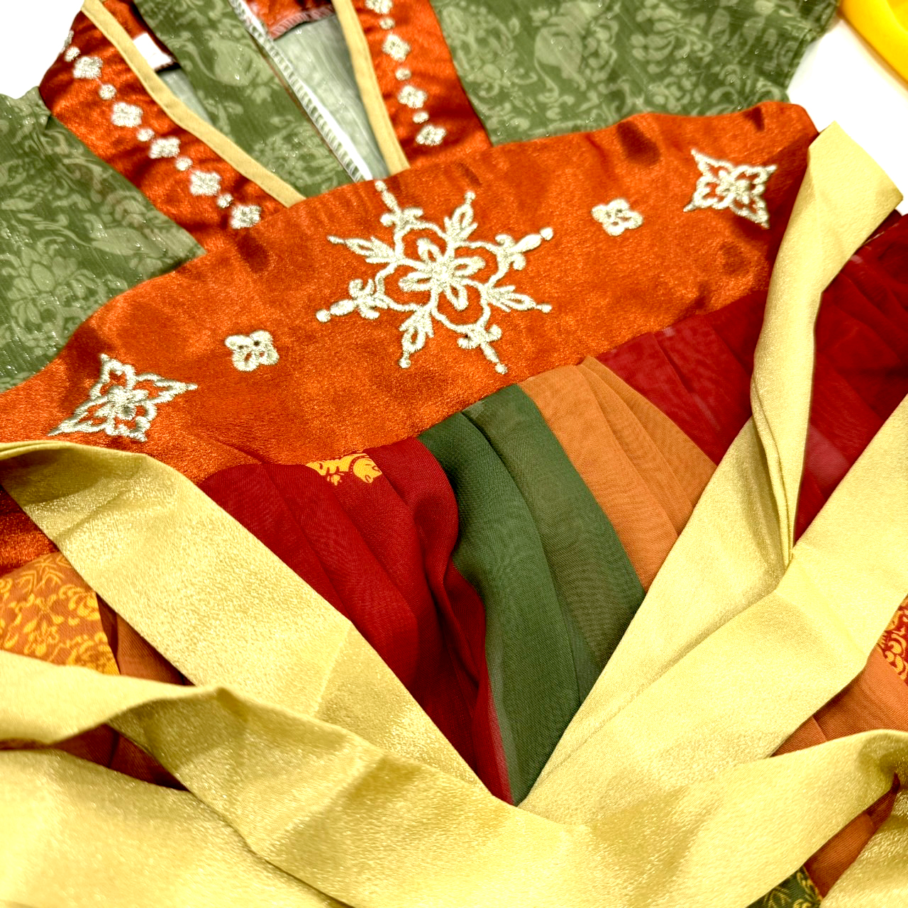 ชุดฮั่นฟูเด็กหญิง พร้อมกิ๊บติดผม