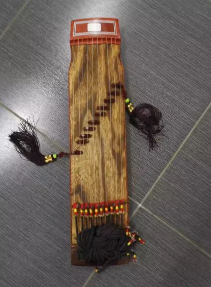 คายากึม พิณเกาหลี 가야금은 Gayageum Traditional Korean Musical Instrument