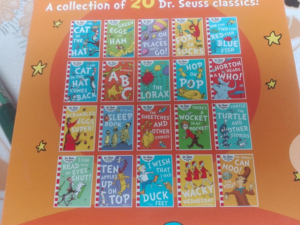 A Classic Case Of Dr Seuss Collection (20 Books Box Set) ** ชุดนี้ ขาดไป 1 เล่ม ลำดับที่ 7 - ABC