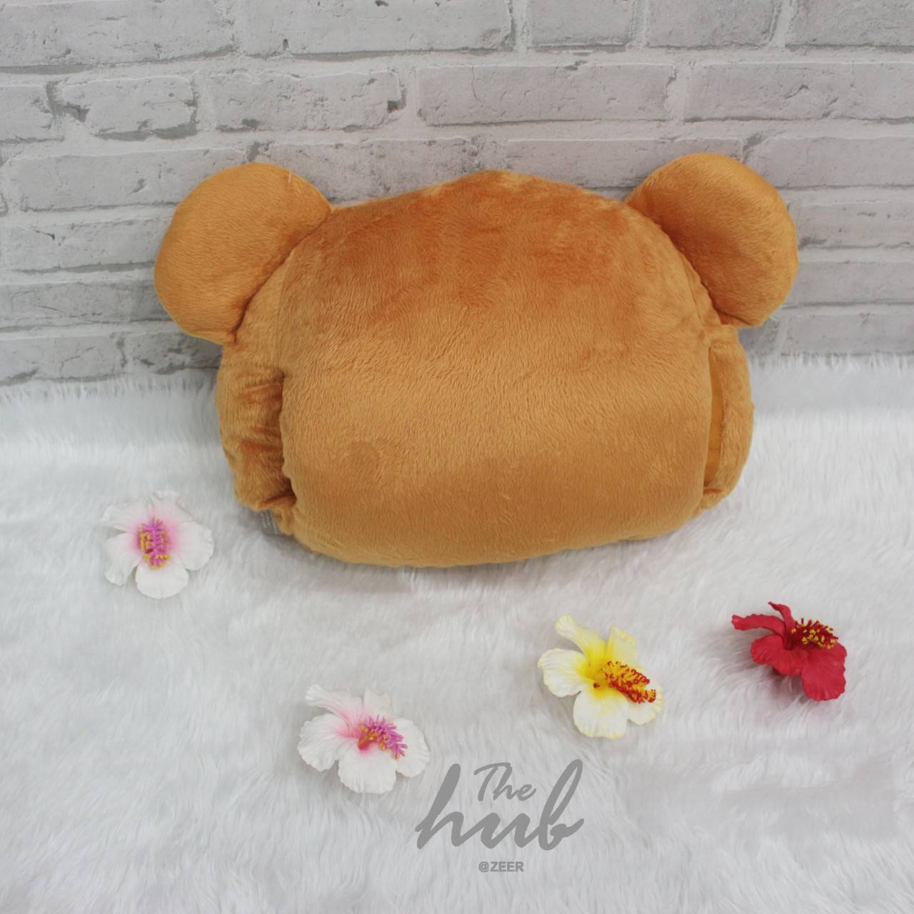 ตุ๊กตาหมอนซุกมือ โคริชุดคุมะ