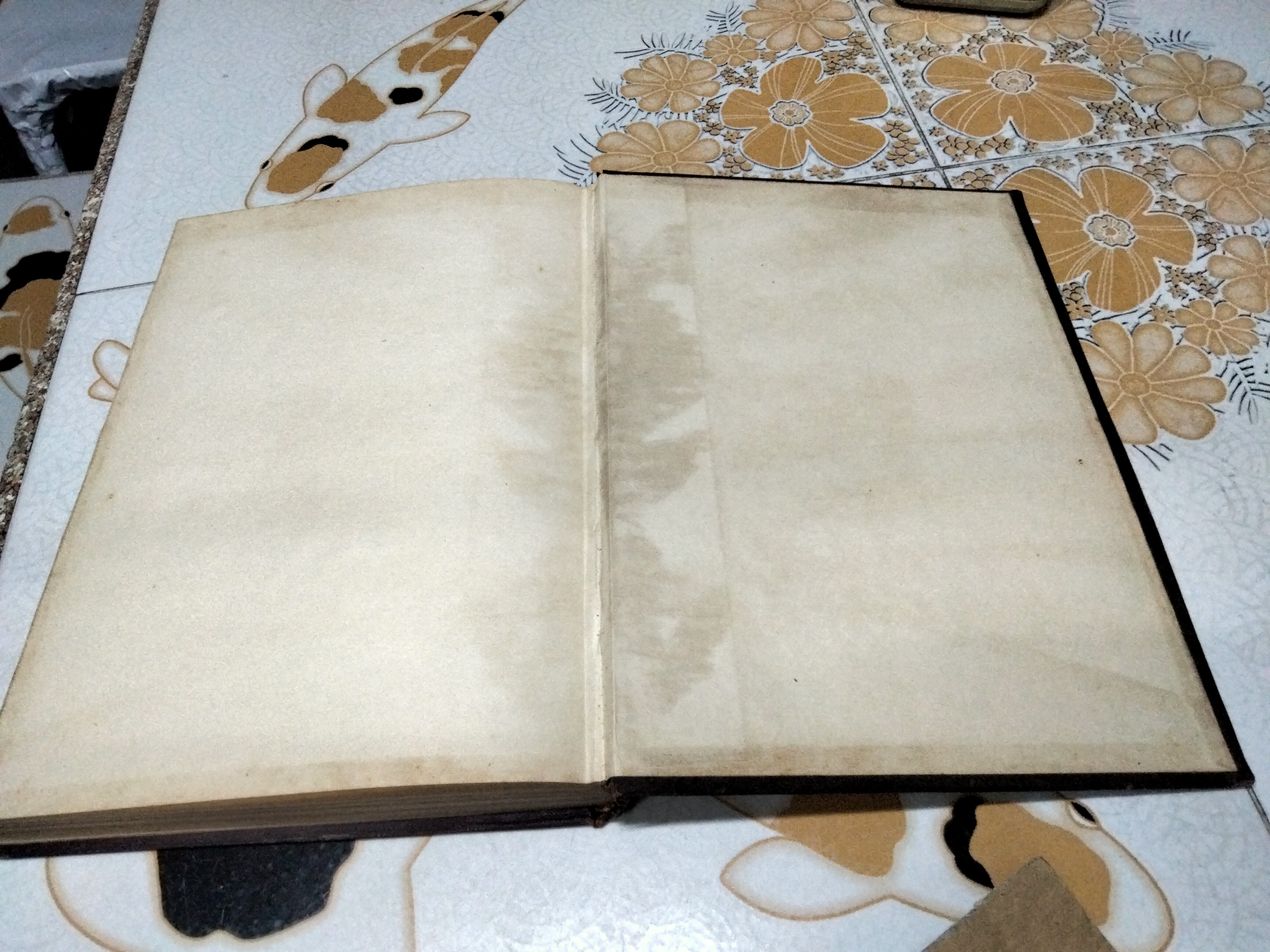 ทนายความพิศดาร ว่าด้วยความสำคัญของทนายความ เรียบเรียงโดย อ.สุจริต ถาวรสุข พิมพ์ปีพ.ศ. 2513 **สินค้าหมด**