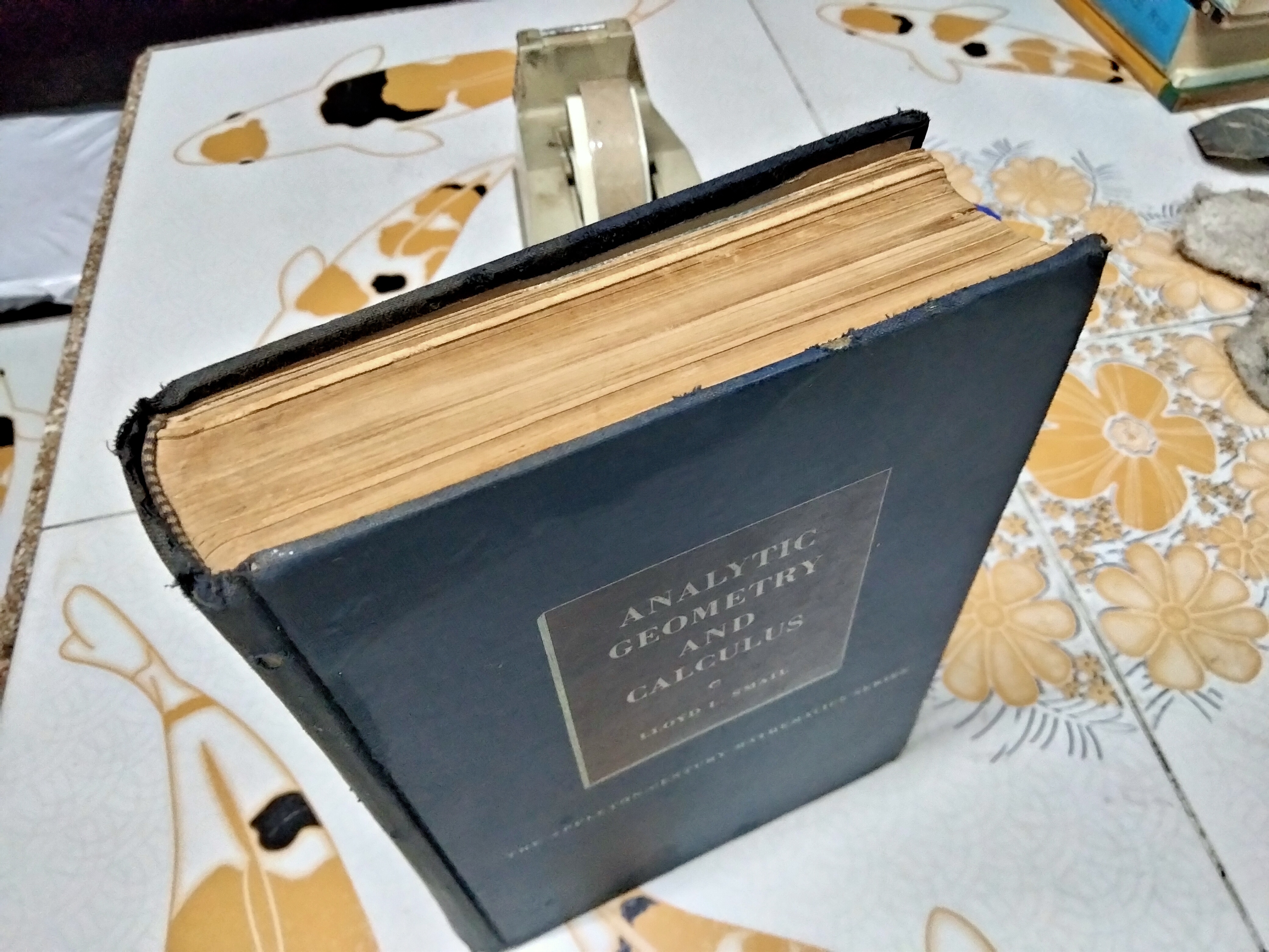 Analytic Geometry and Calculus by LLOYD L. SMAIL, 1953. The Appleton - Century Mathematics Series.