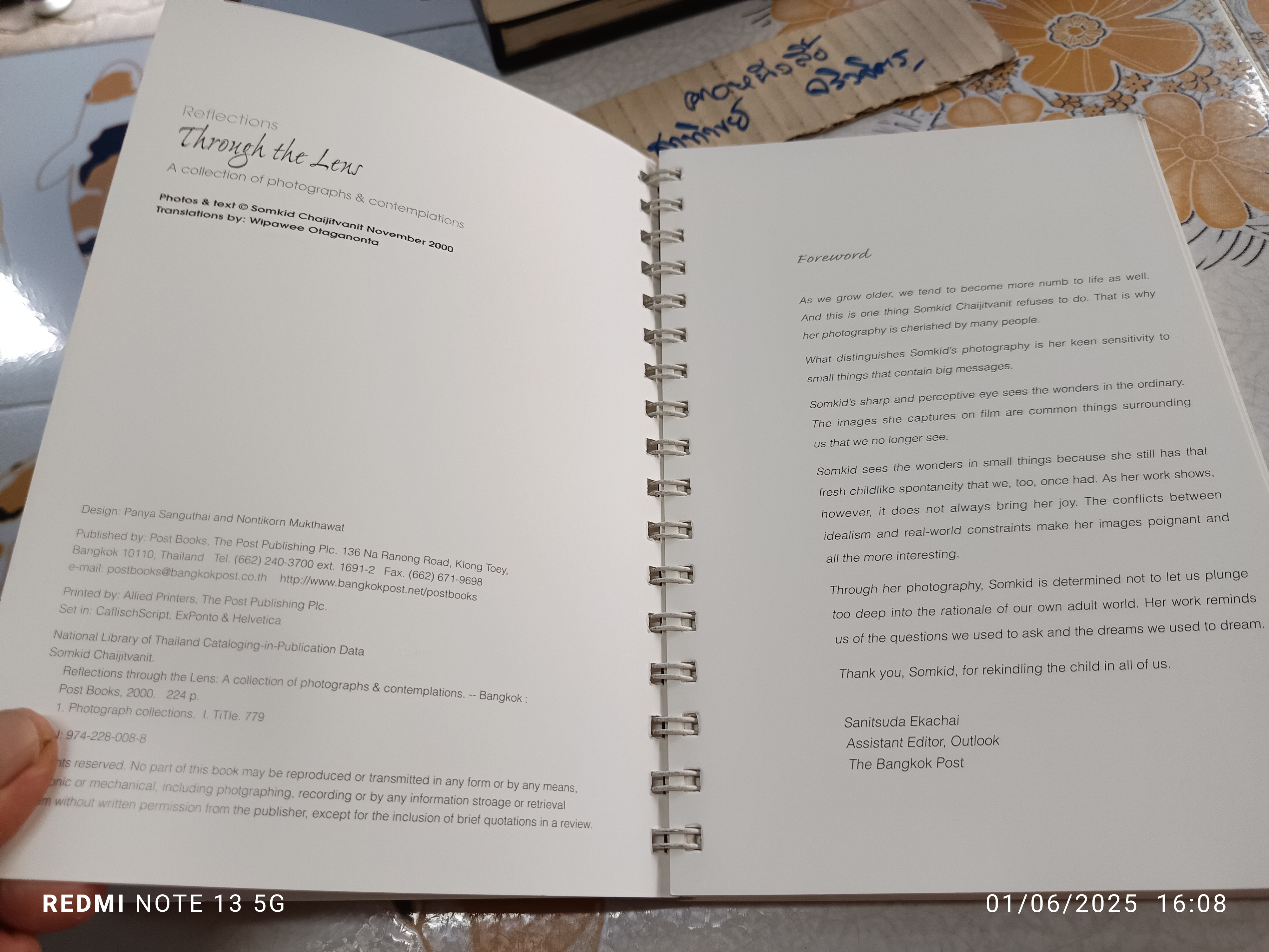 Reflections through the lens A collection of photographs & contemplations by Somkid Chaijitvanit