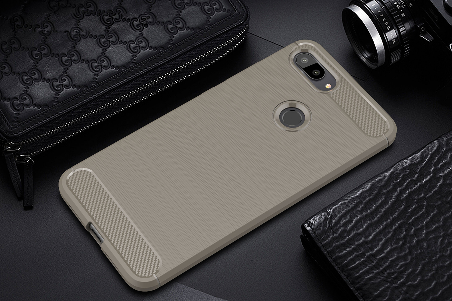 เคส Xiaomi Mi 8 Lite #เคสฝาหลัง TPU นิ่มคาร์บอนไฟเบอร์ผิวแบบขัดแปรง
