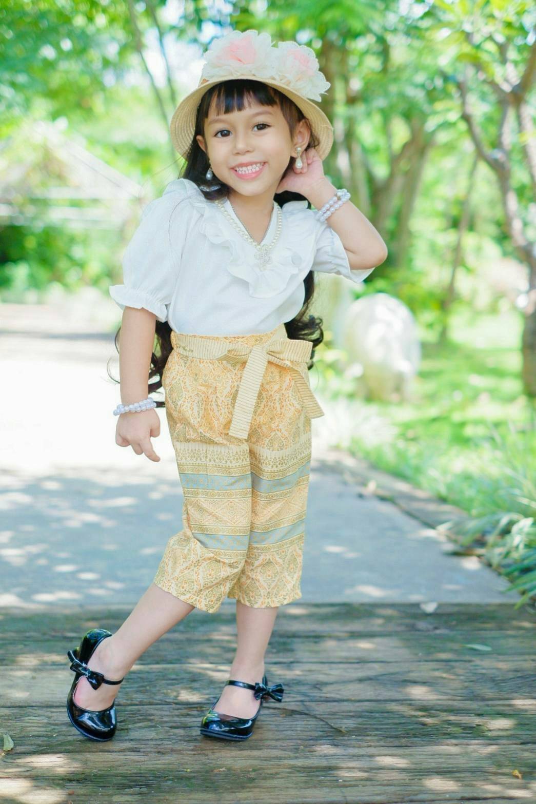 ชุดเด็กหญิง ผ้าไทยสวยๆ